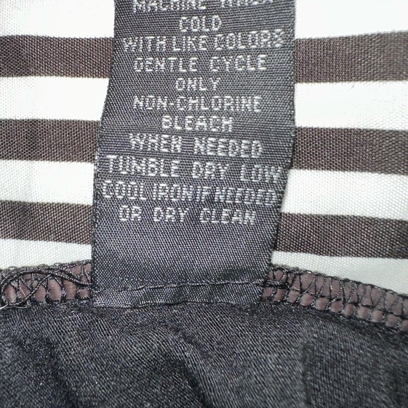 Ruched Top - Picture 5 of 5